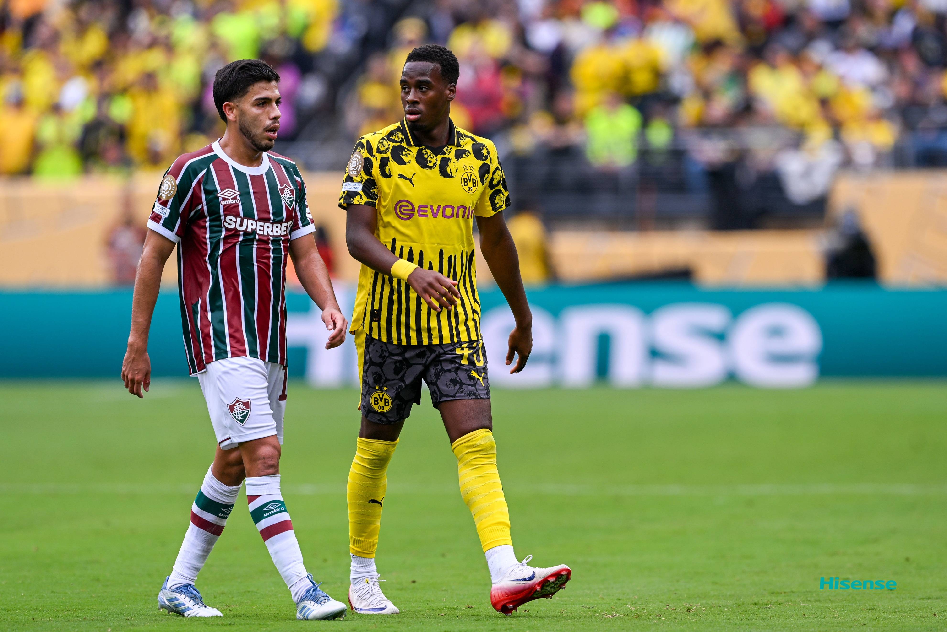 关于多特蒙德迎德甲关键赛,今夜迎来里程碑,媒体盛赞,身体对抗强度拉满的信息 关于多特蒙德迎德甲关键赛,今夜迎来里程碑,媒体盛赞,身体对抗强度拉满的信息