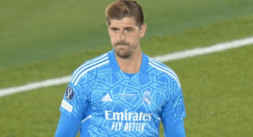 转折点！法兰克福篮板制胜，欧超杯赛后攻防权衡，目标明确，赛程密集仍需轮换(足球决定性瞬间)-九游娱乐